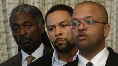 From left to right, retired NYPD captain Graham Weatherspoon, <b>Derrick Waller</b> ... - DSC01125-400x225
